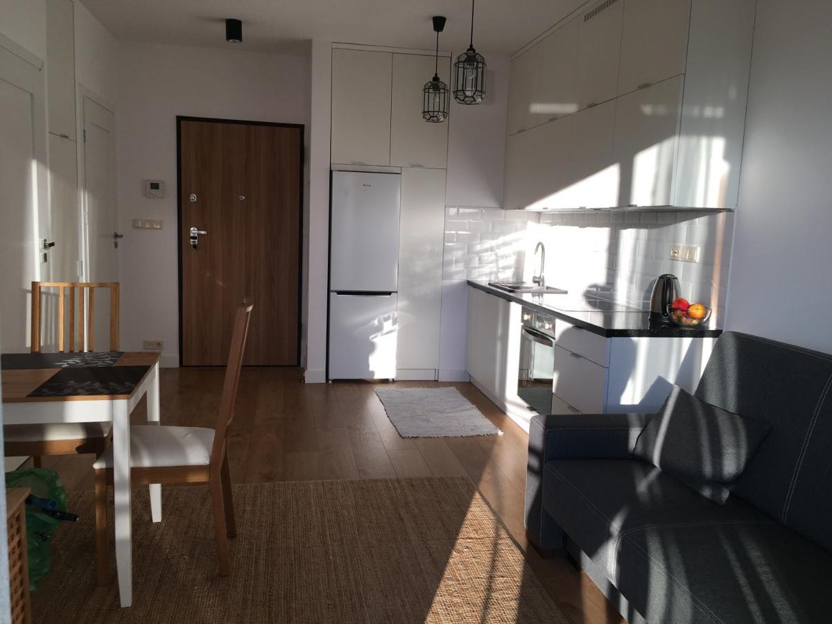 Modern In Centre Of +free Parking Apartament *